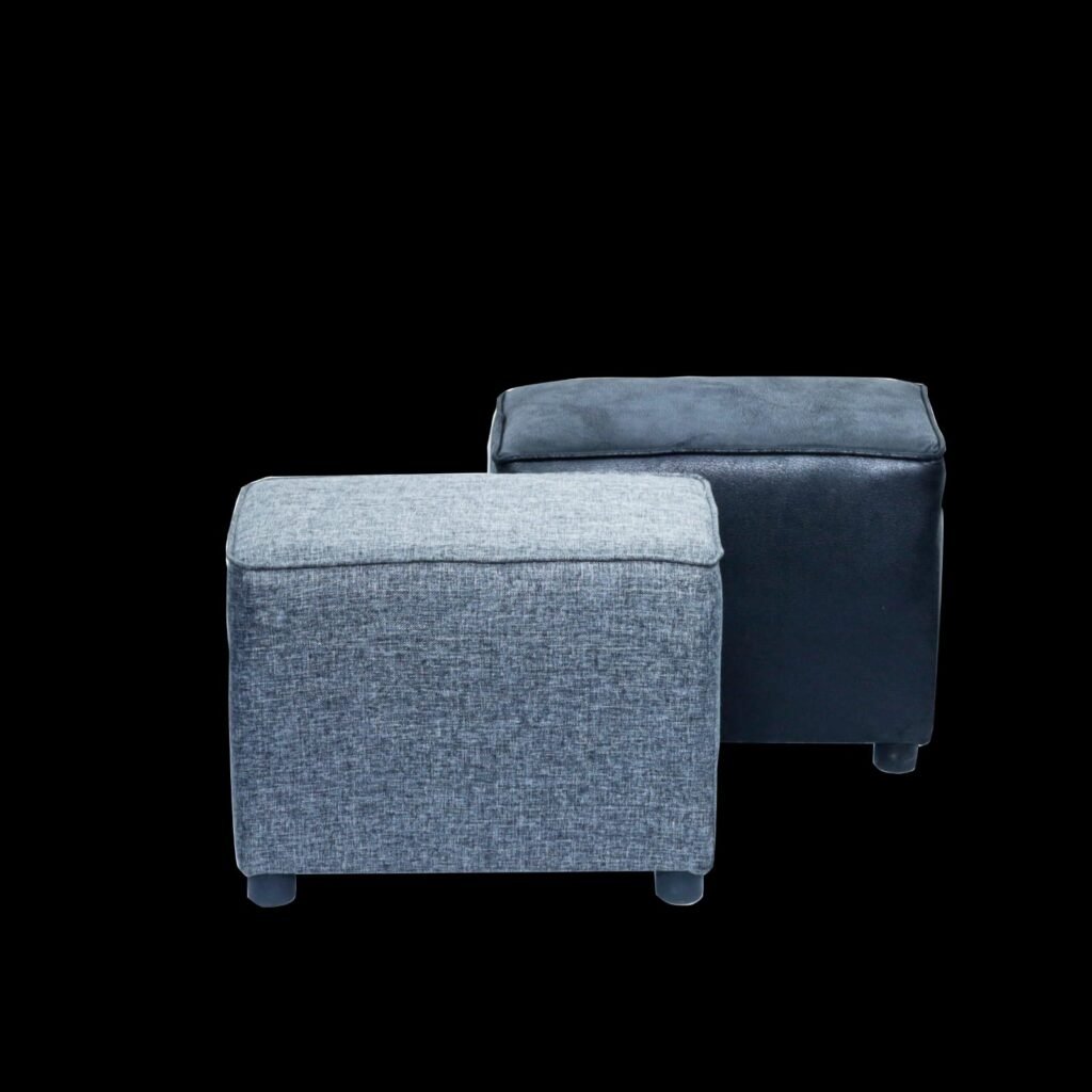 Foot end ottoman