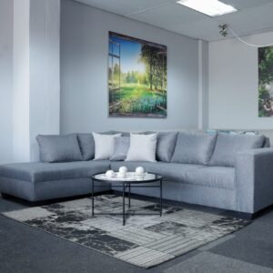 Max Lounge Suite